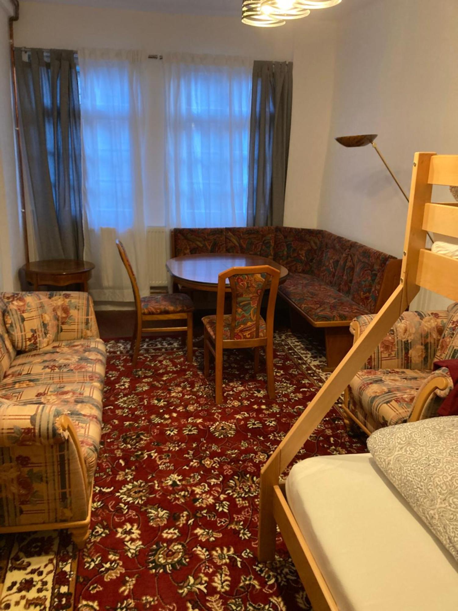 Zur Baumwolle Aparthotel Nuremberga Exterior foto
